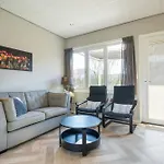 Vakantiewoning Aan Het Water In Yerseke